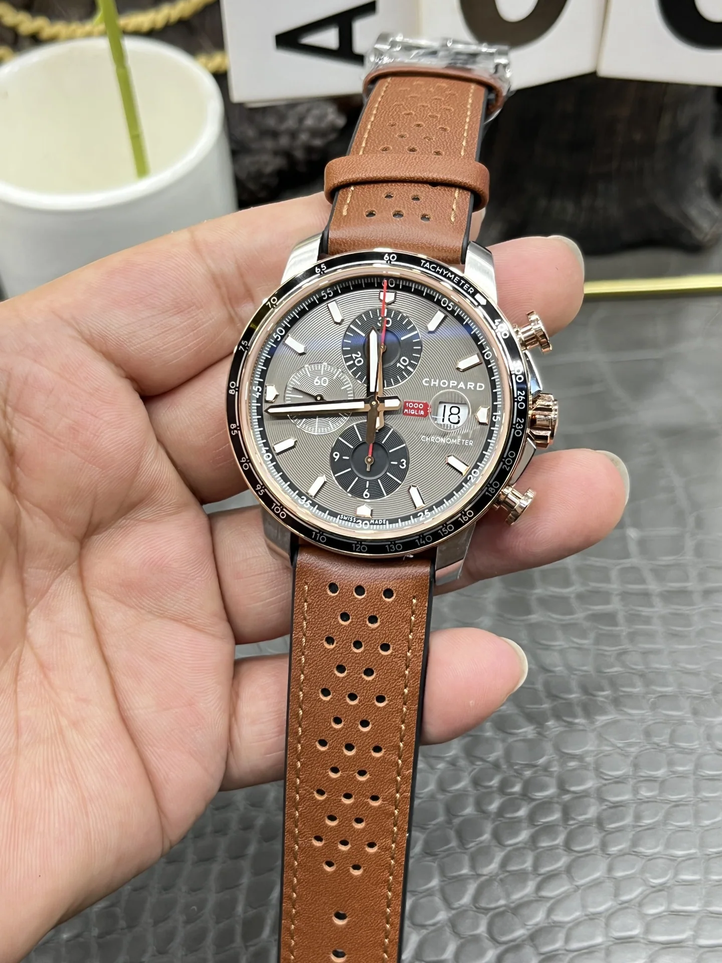 쇼파드 밀레밀리아 레이싱 공장 7750 크로노그래프 남성 시계 레플리카 45078 Chopard 상세 이미지 2