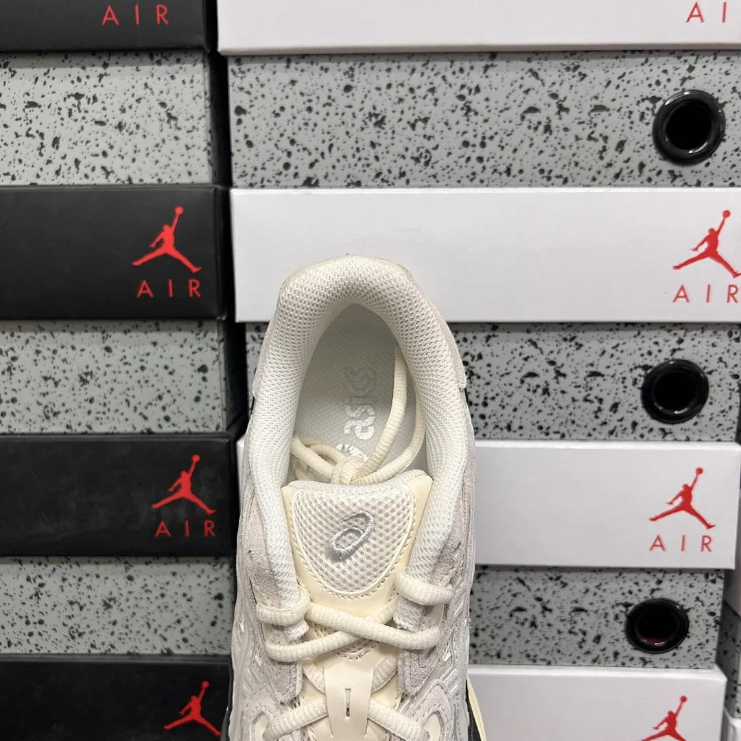 아식스 [ZC] 젤 NYC 1203A383-111 200319 Asics Gel-NYC White Smoke Grey 상세 이미지 5