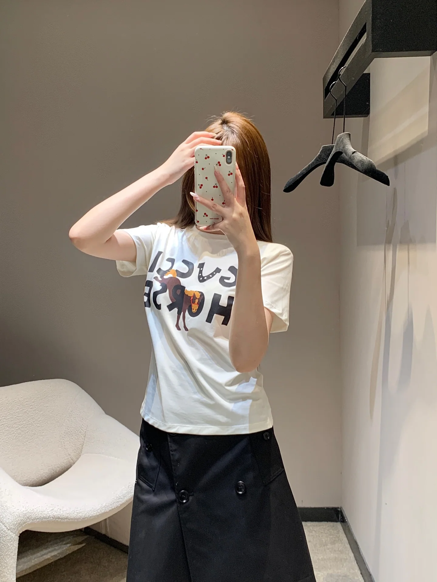 구찌 레터 호스 프린트 여성 반팔 티셔츠 상세 이미지 9
