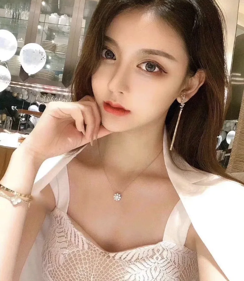해리윈스턴 목걸이 71857 Harry Winston Necklace