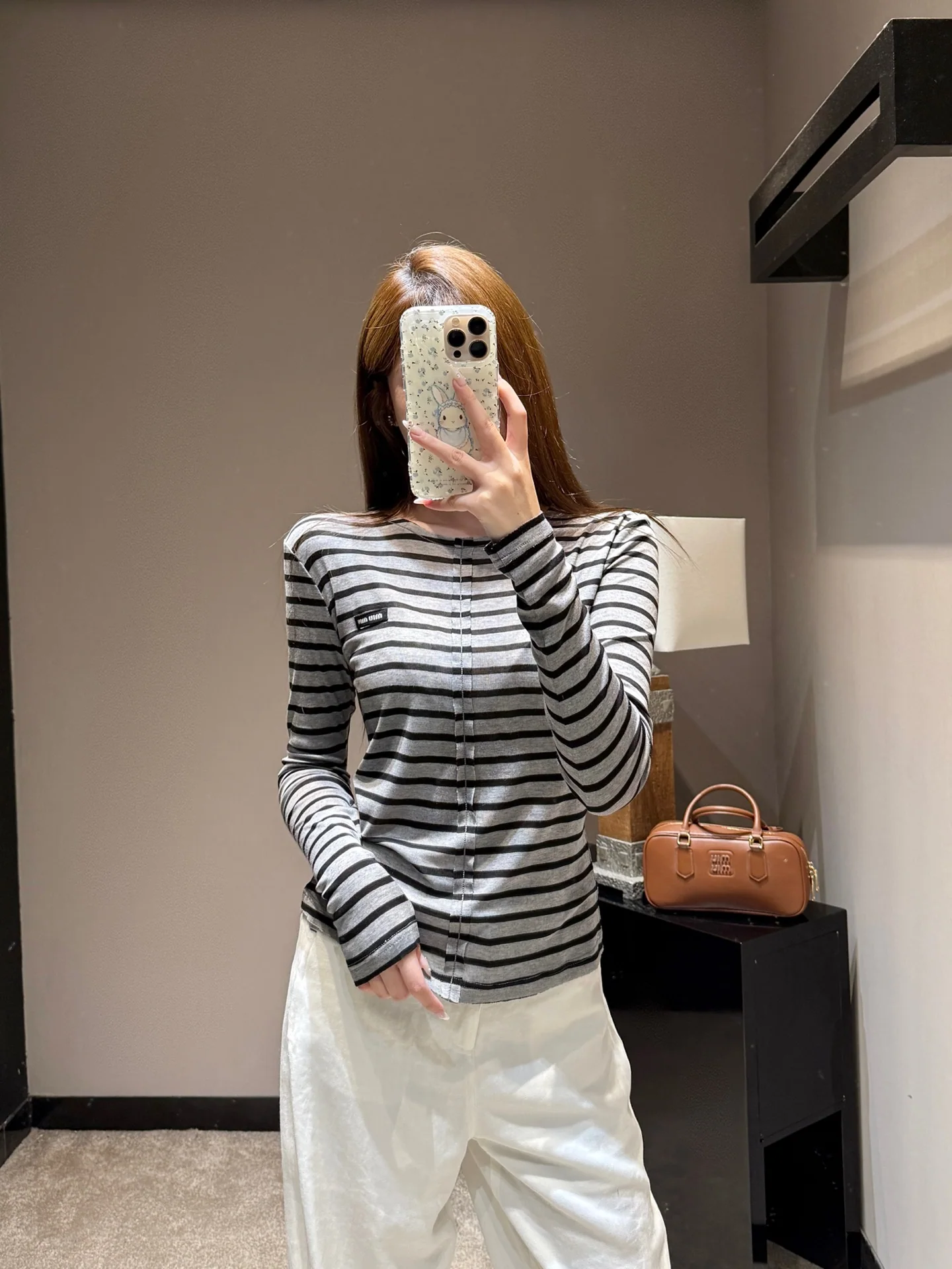 미우미우 스트라이프 긴팔 가디건 26 SS 상세 이미지 1