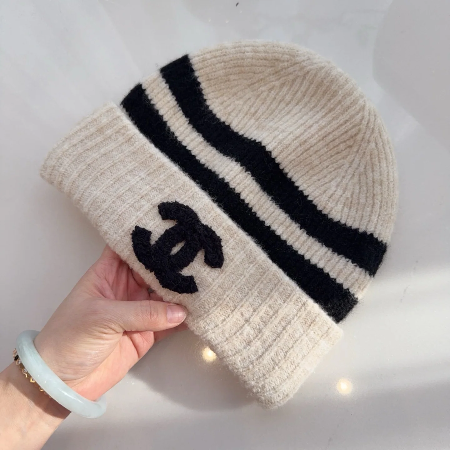 샤넬 스트라이프 컬러 블록 니트 모자 상세 이미지 2