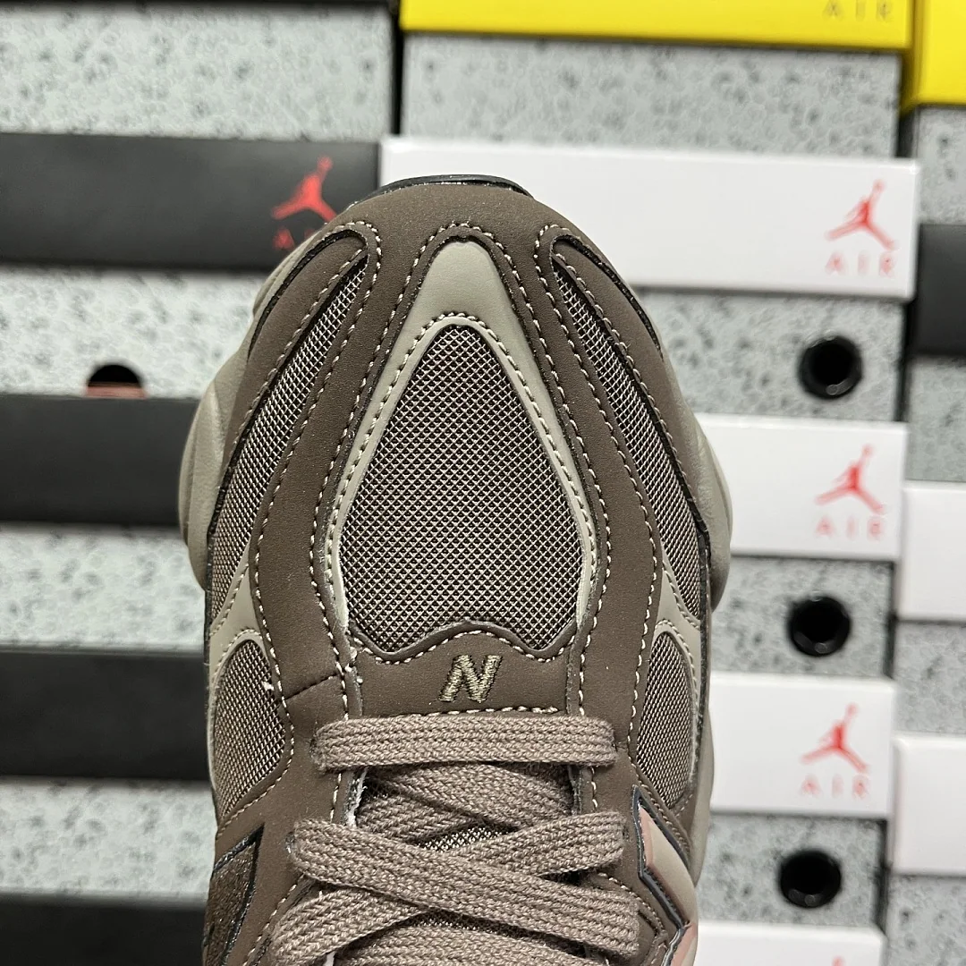 뉴발란스 [C] 9060 U9060493 202219 New Balance 9060 상세 이미지 2