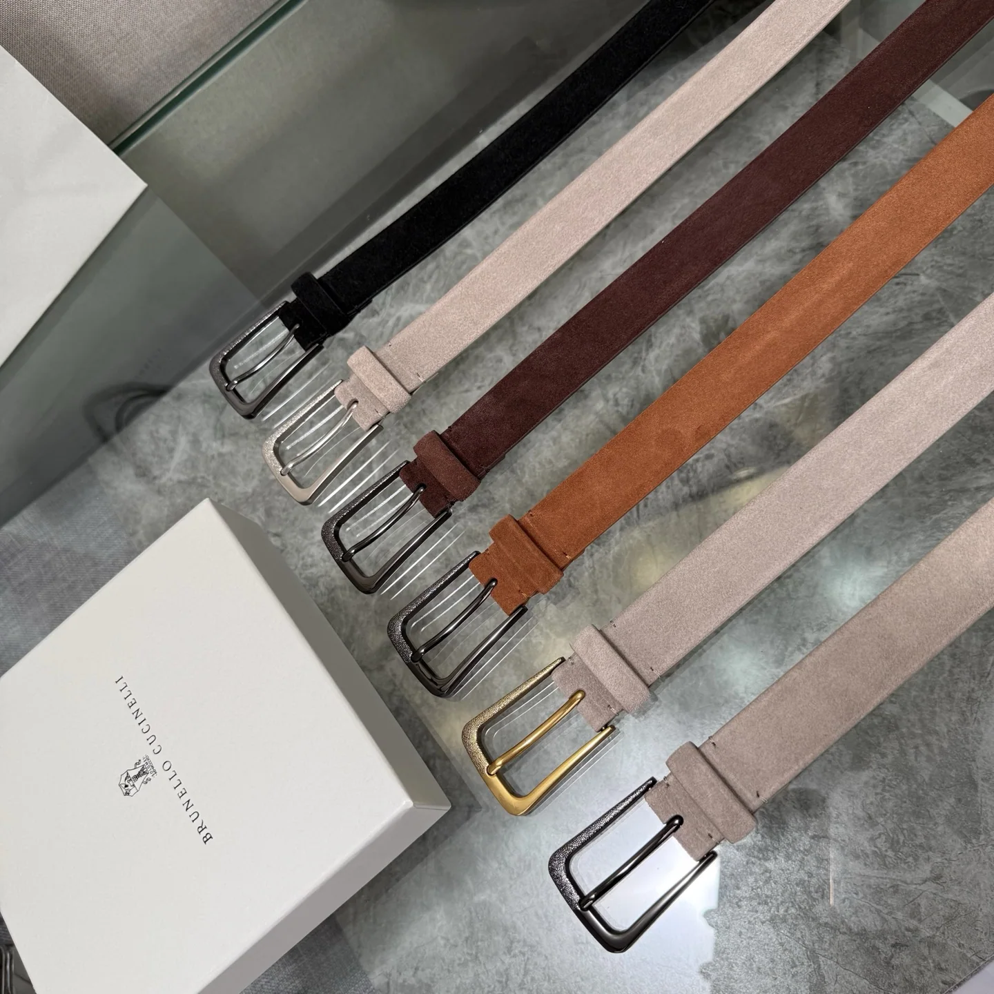 브루넬로쿠치넬리 와이드 소가죽 벨트 상세 이미지 8