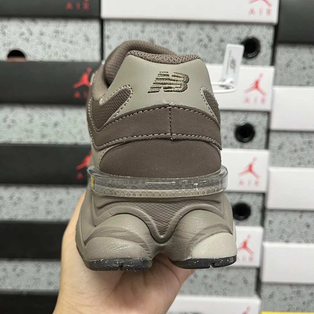뉴발란스 [C] 9060 U9060493 202219 New Balance 9060 상세 이미지 4