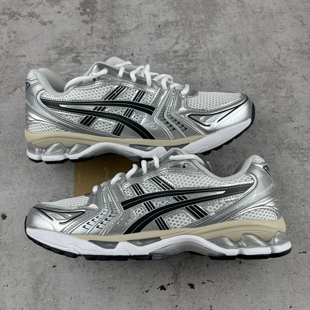 아식스 [TOP] 젤 카야노 14 1203A537-110 200264 Asics Gel-Kayano 14 White Graphite Grey 상세 이미지 6