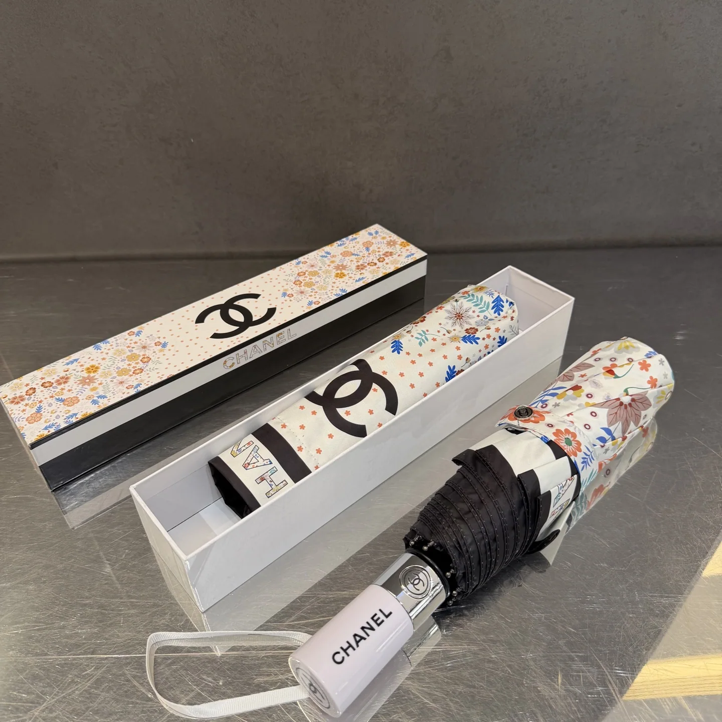 샤넬 우산 85447 Chanel Umbrella 상세 이미지 2