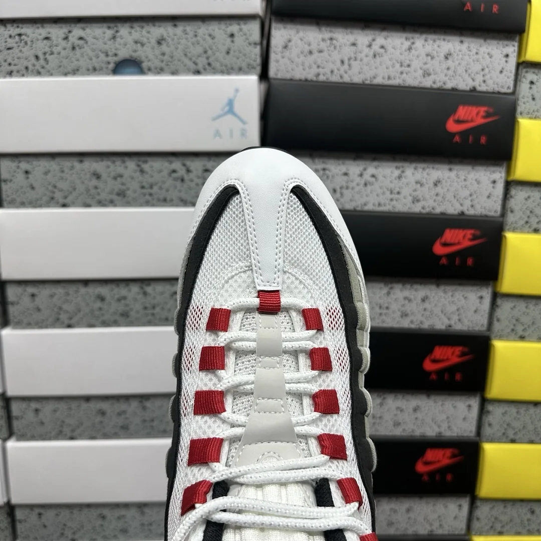 나이키 [KZ2.0] 에어 맥스 95 OG IB7862-100 201720 Nike Air Max 95 OG Big Bubble Comet 상세 이미지 3