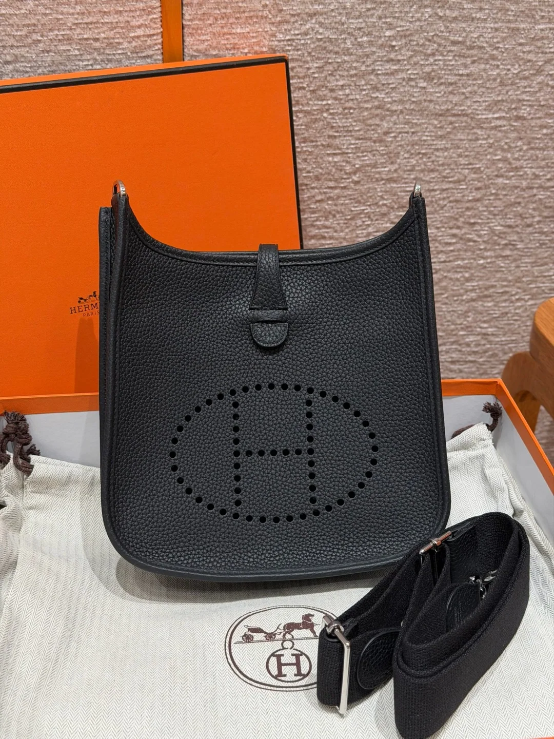 에르메스 에블린 23 cm 가방 144351
