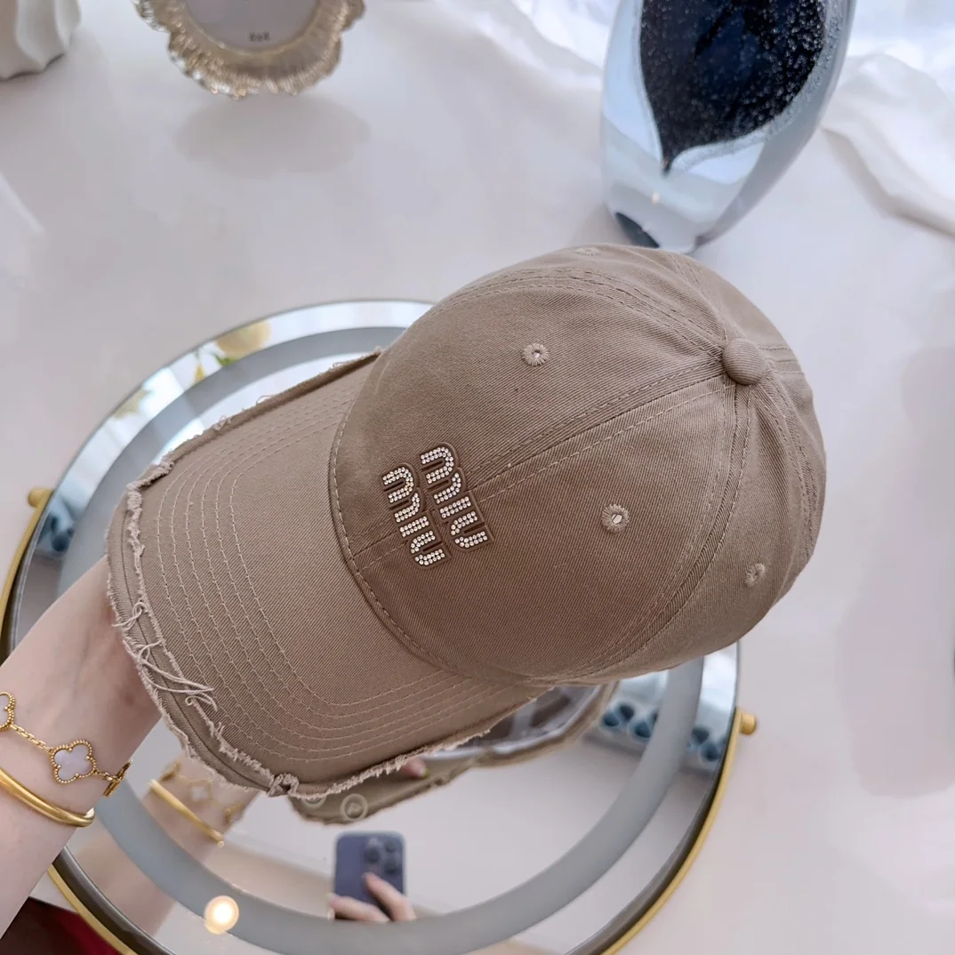 미우미우 모자 81052 Miu Miu Cap 상세 이미지 3