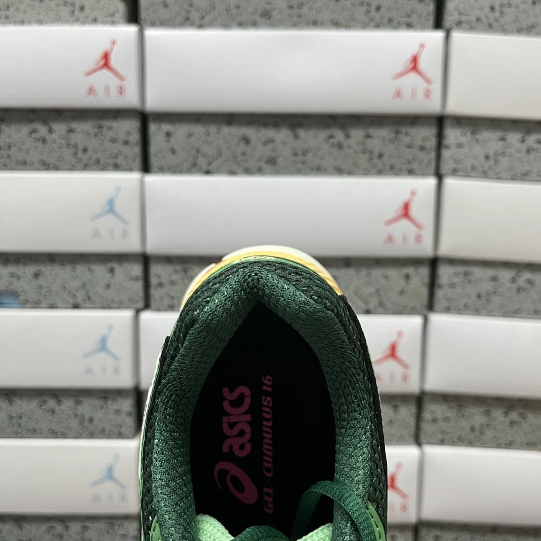 아식스 [TOP] 젤 큐뮬러스 16 1203A763-100 200300 Asics Gel-Cumulus 16 Green Cream Ivory 상세 이미지 5