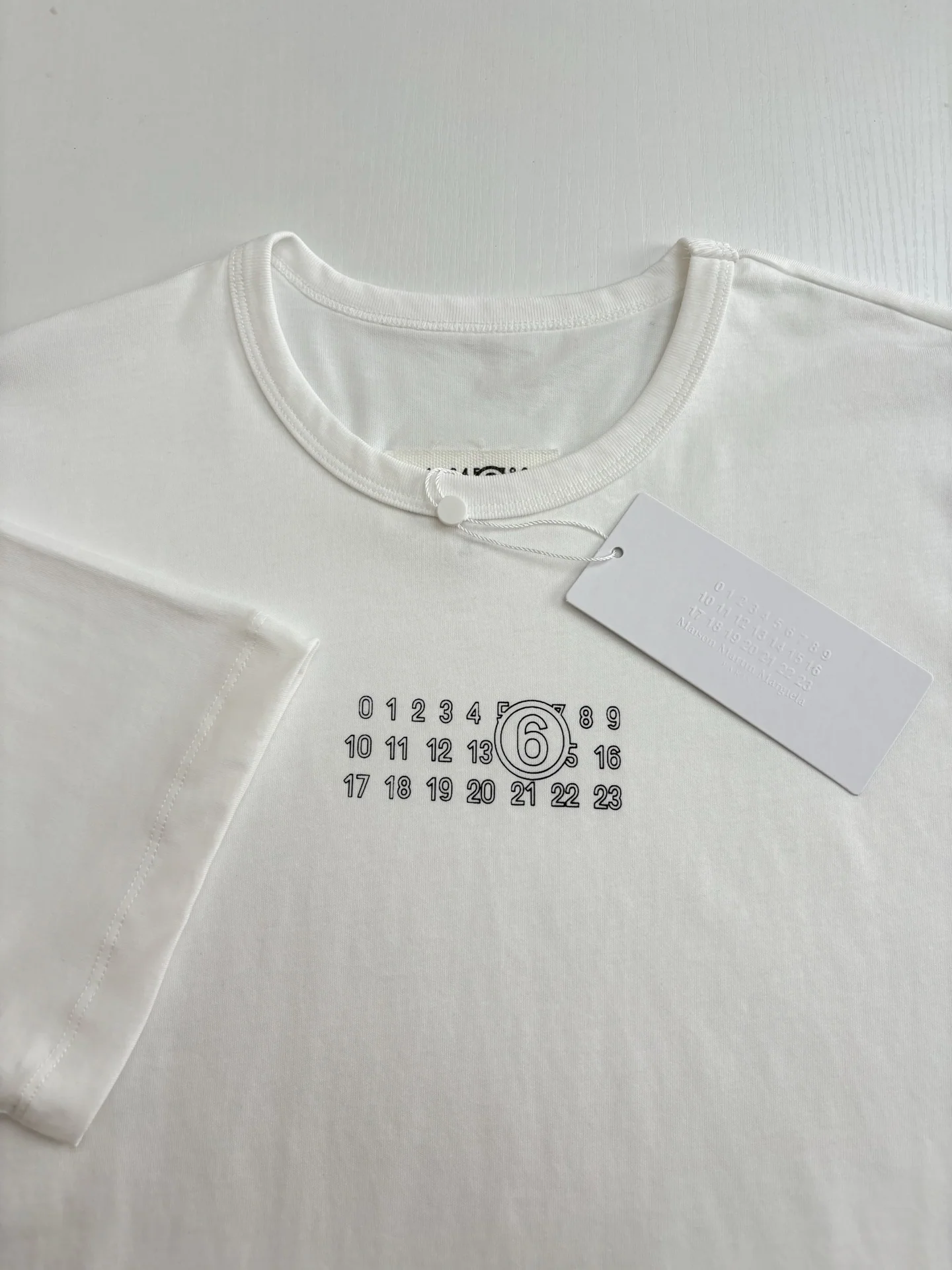 마르지엘라 남성 반팔 티셔츠 상세 이미지 4