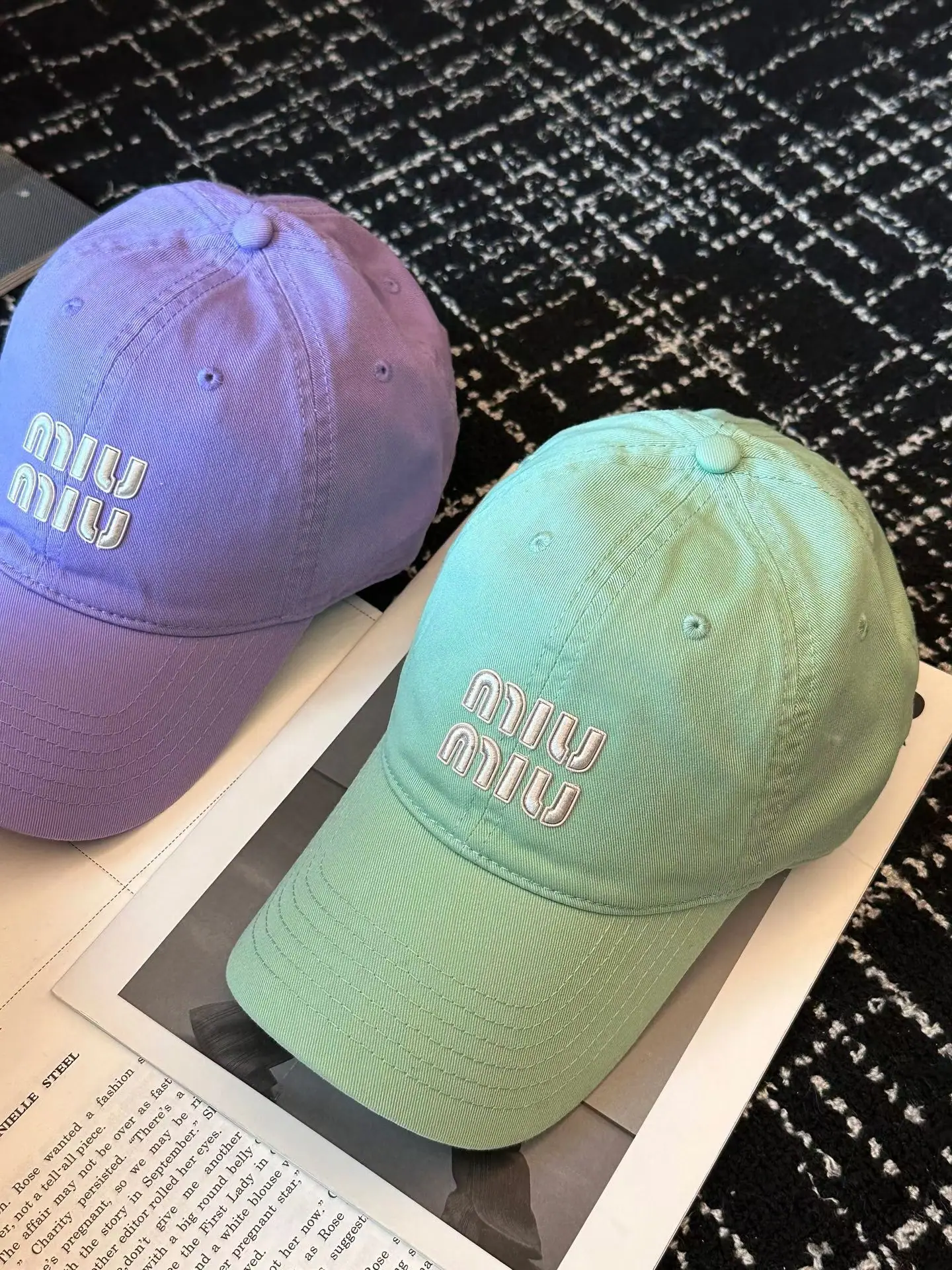 미우미우 모자 80809 Miu Miu Cap 상세 이미지 6