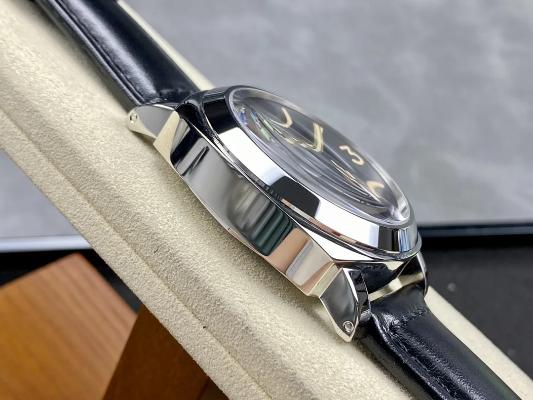 파네라이 PAM634 블랙 다이얼 수동 시계 상세 이미지 5