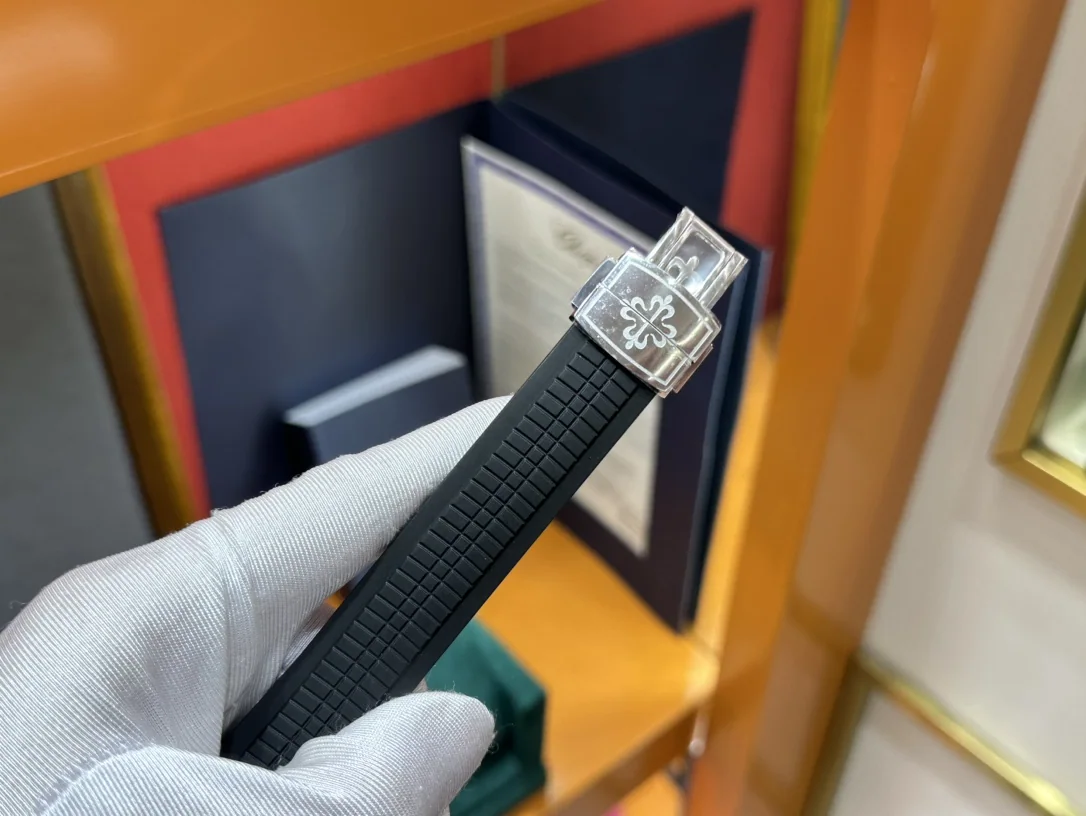 파텍필립 아쿠아넛 자동 남성 시계 5168 G 그레이 다이얼 5168 G 상세 이미지 6