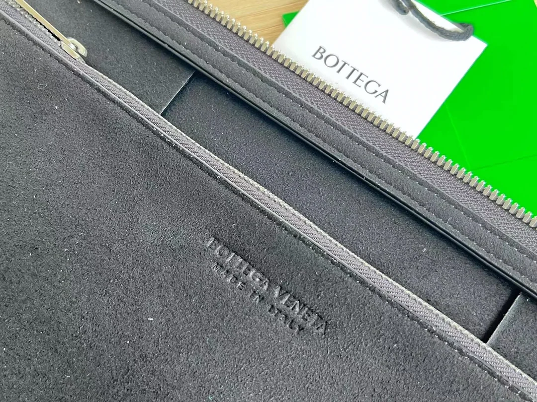 보테가베네타 라지 우븐 클러치백 상세 이미지 8