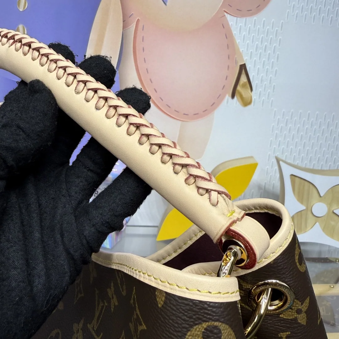 루이비통 모노그램 어게인 백 가방 M25877 상세 이미지 9