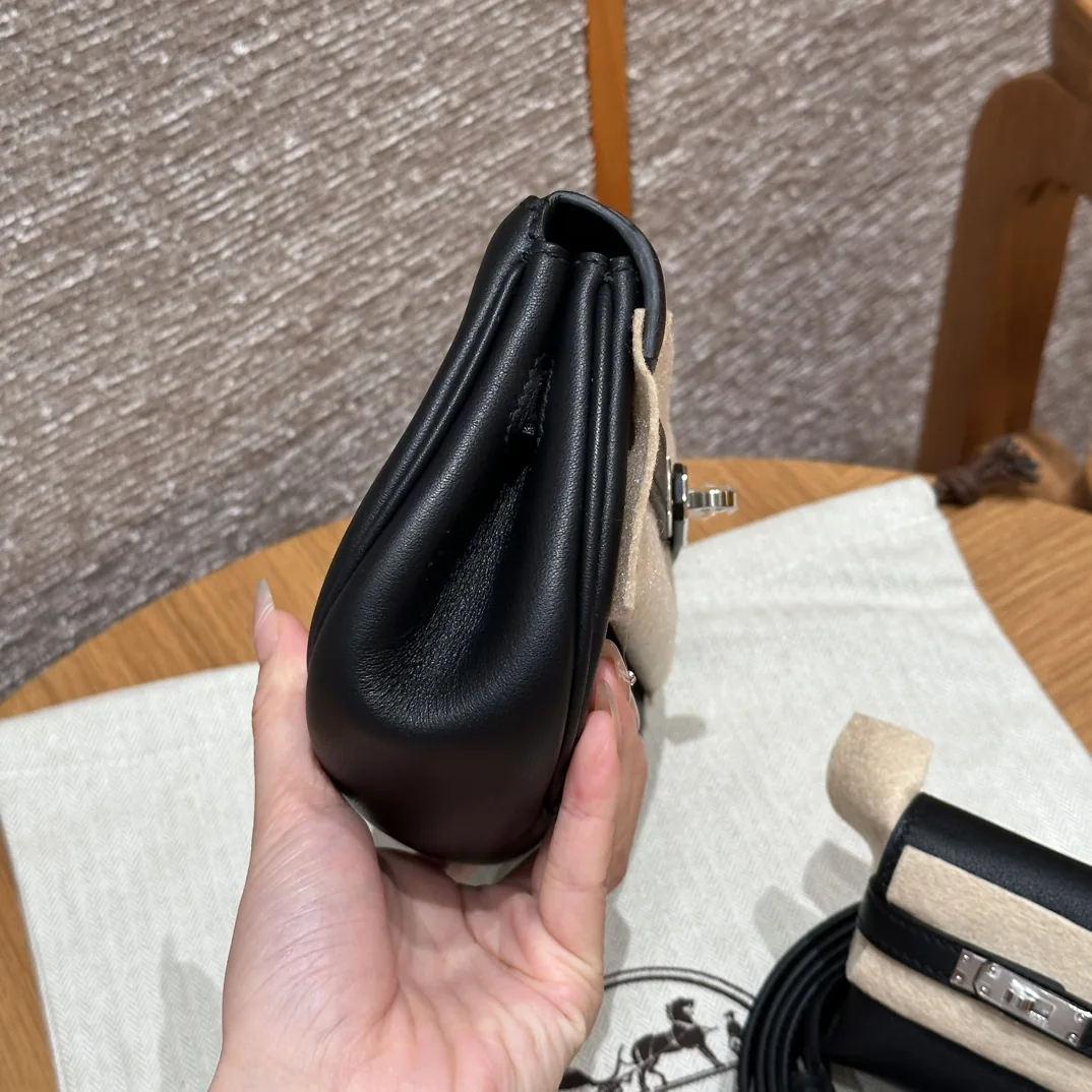 에르메스 켈리 무브 만두형 가방 상세 이미지 4
