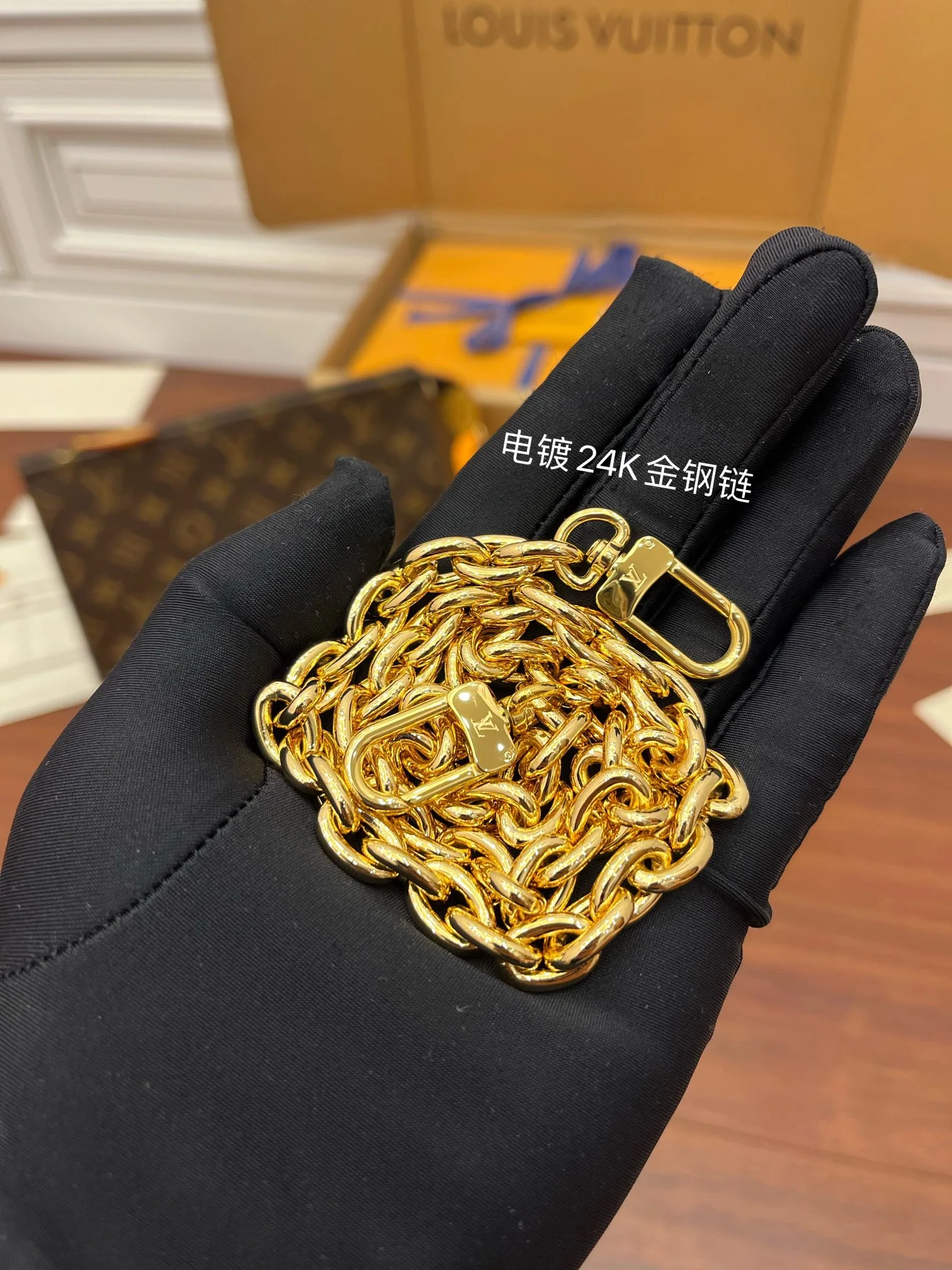 루이비통 M81412 가죽 가방 상세 이미지 3