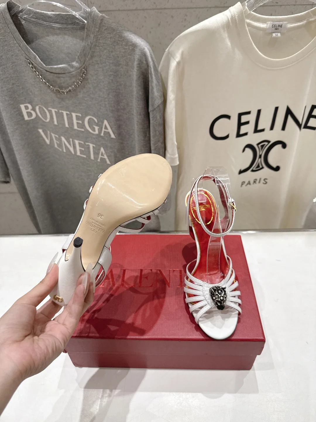 발렌티노 하이힐 샌들 상세 이미지 9