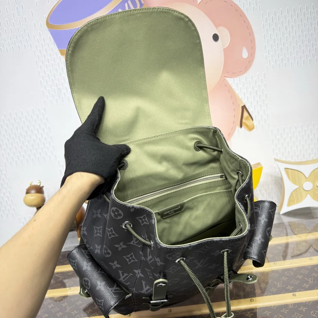 루이비통 크리스토퍼 미디엄 백팩 M28633 상세 이미지 9