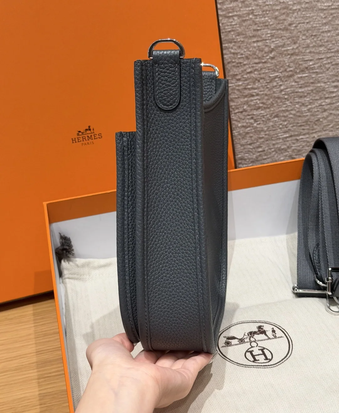 에르메스 에블린 23 미스티 그레이 가방 상세 이미지 2