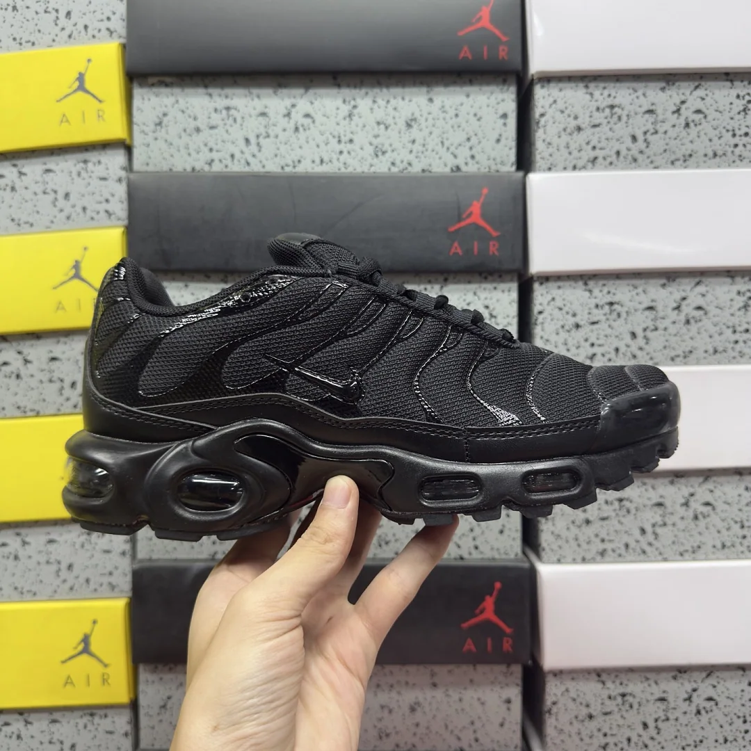 나이키 [BD] 에어 맥스 플러스 604133-050 201896 Nike Air Max Plus Triple Black 상세 이미지 5
