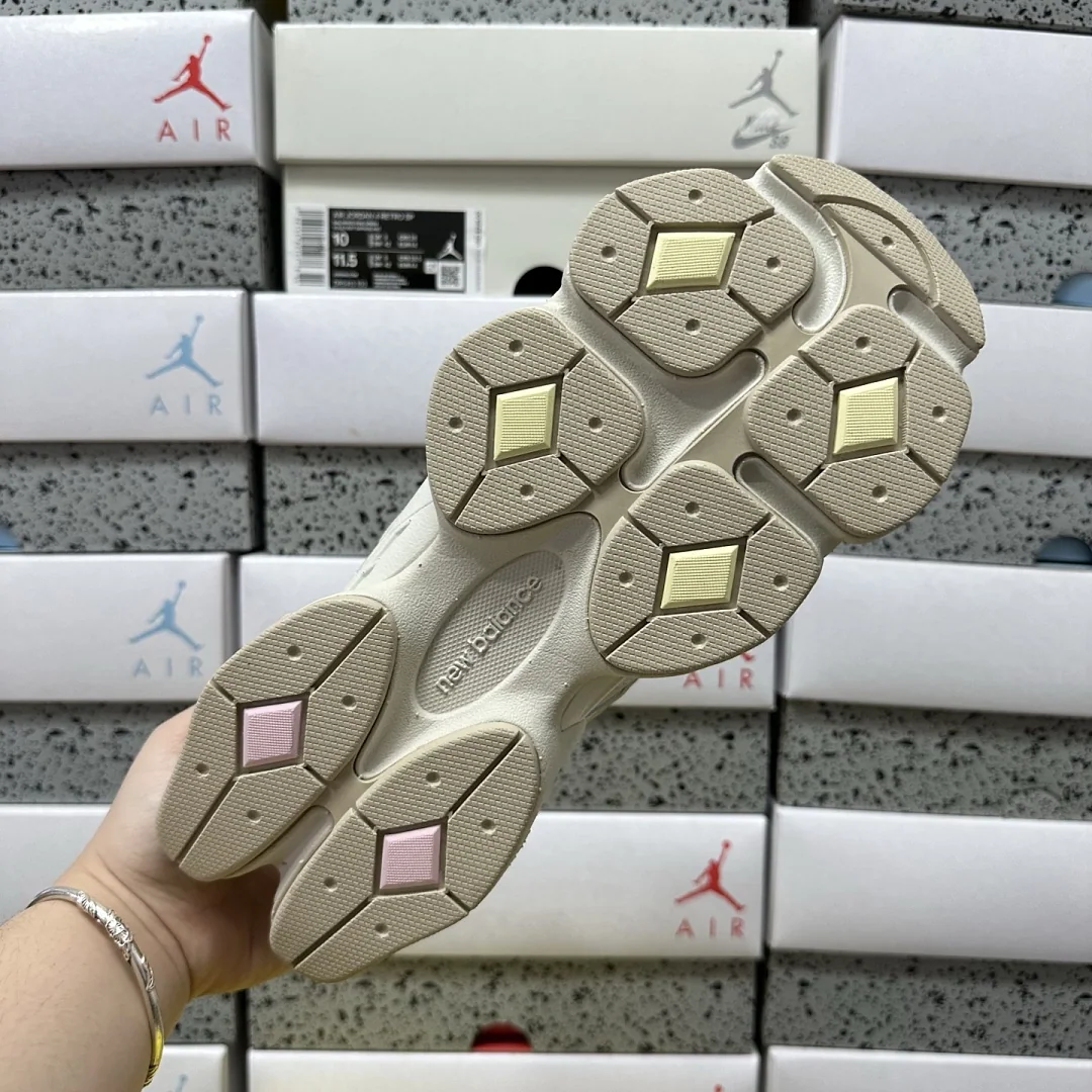 뉴발란스 [C] 9060 U9060JDS 202197 New Balance 9060 상세 이미지 9