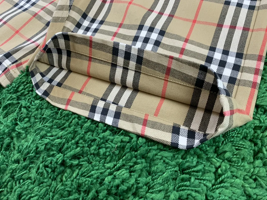 버버리 체크 자수 남성 반바지 4506 상세 이미지 4