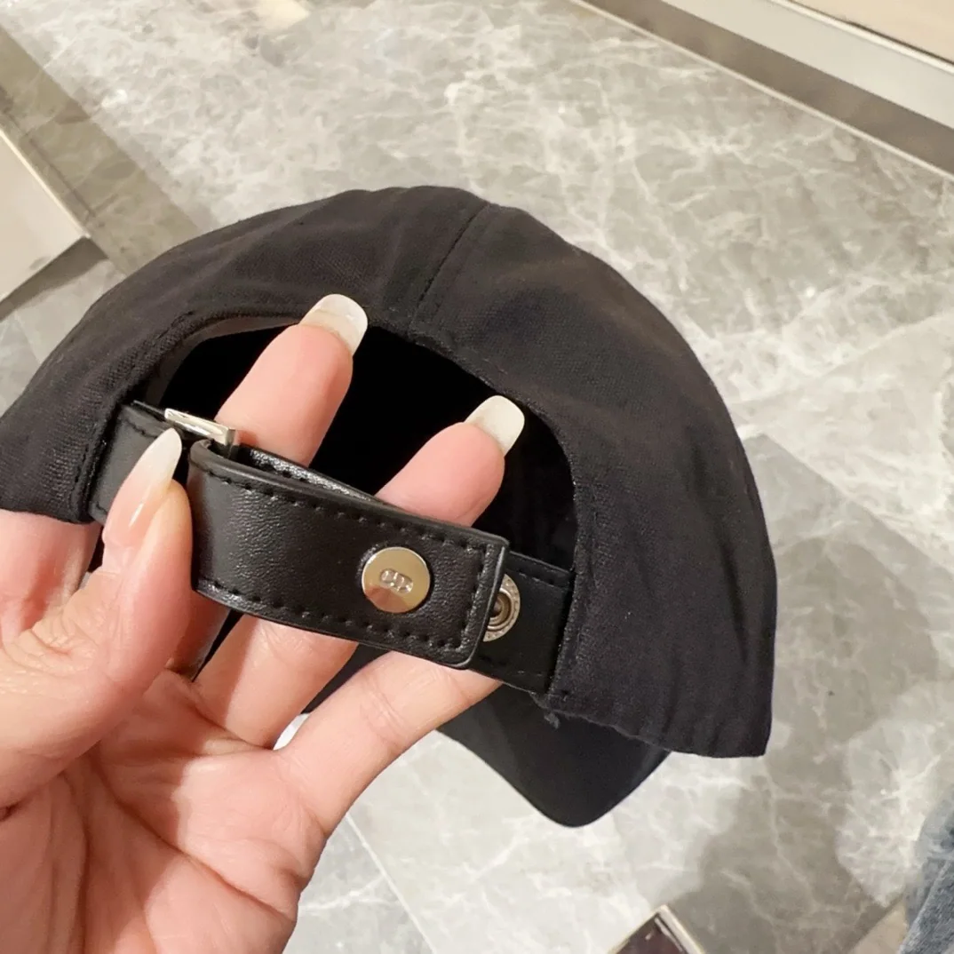 디올 모노그램 야구모자 상세 이미지 2