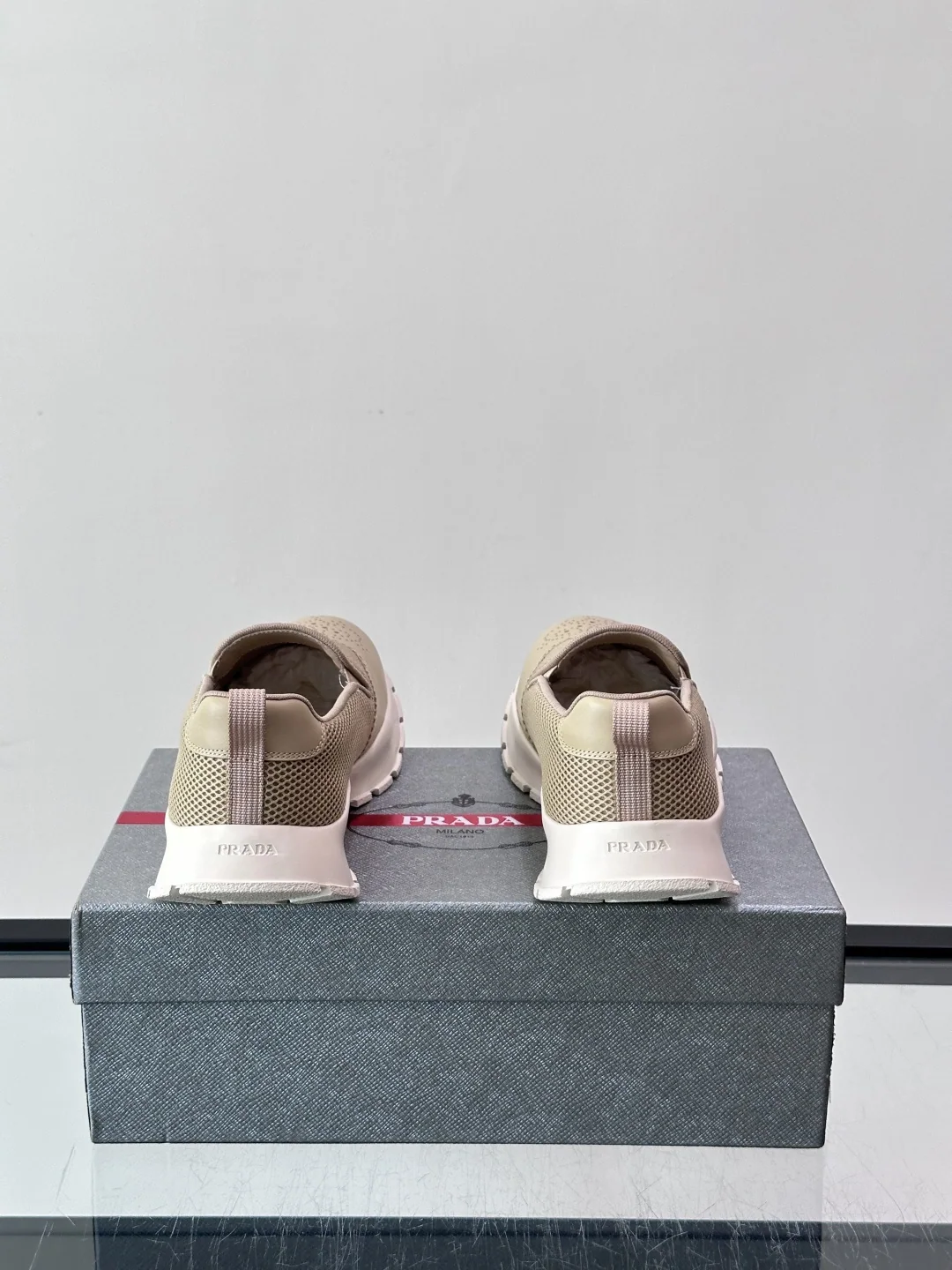 프라다 신발 148095 Prada Sneakers 상세 이미지 8