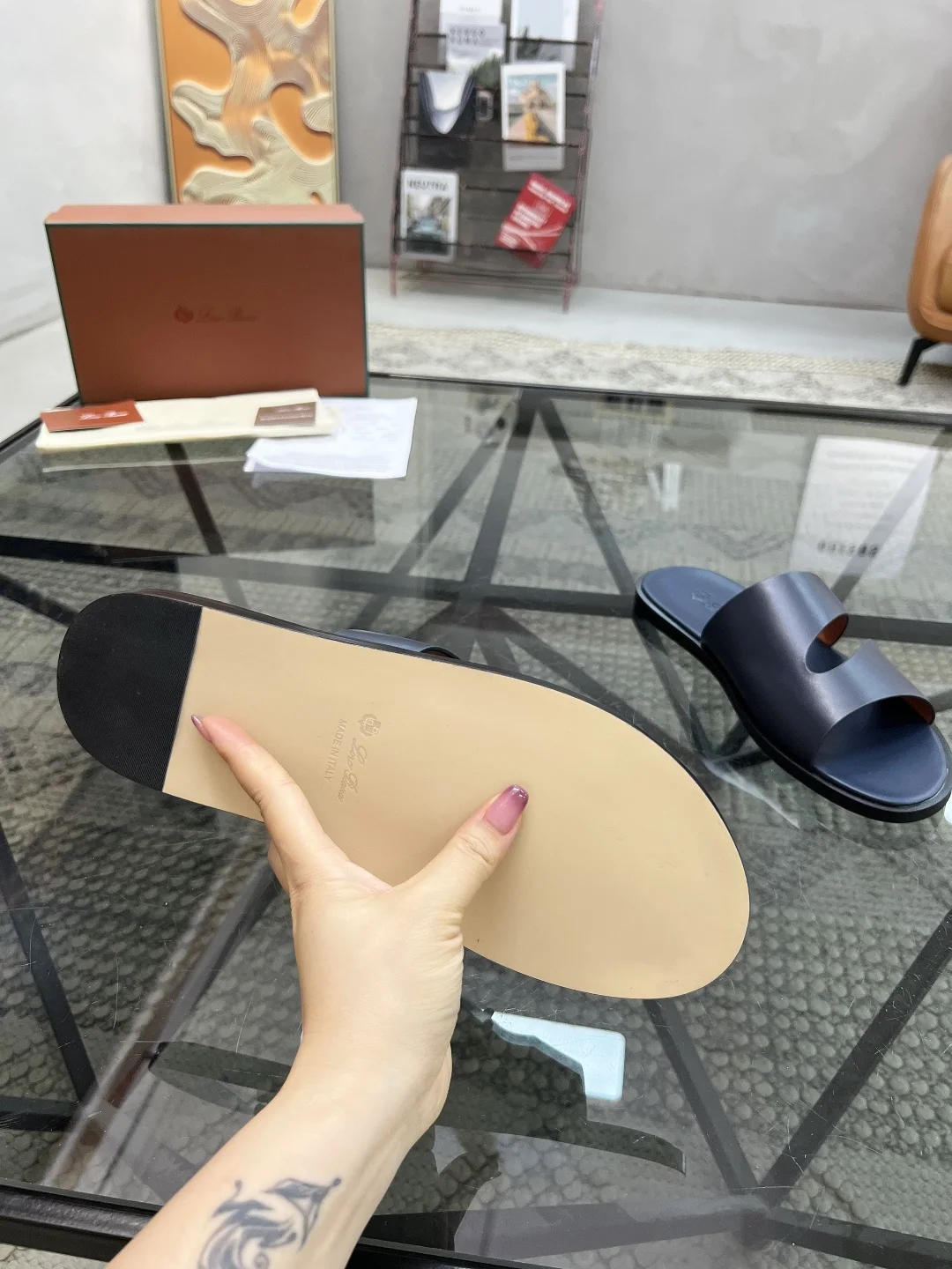 로로피아나 이탈리아 수입 소가죽 슬리퍼 상세 이미지 9