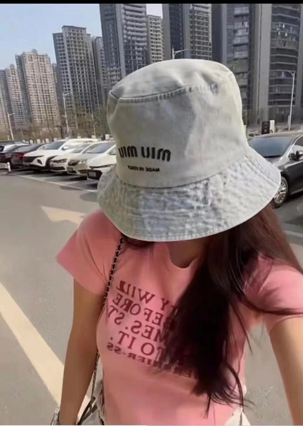 미우미우 데님 버킷햇 상세 이미지 3