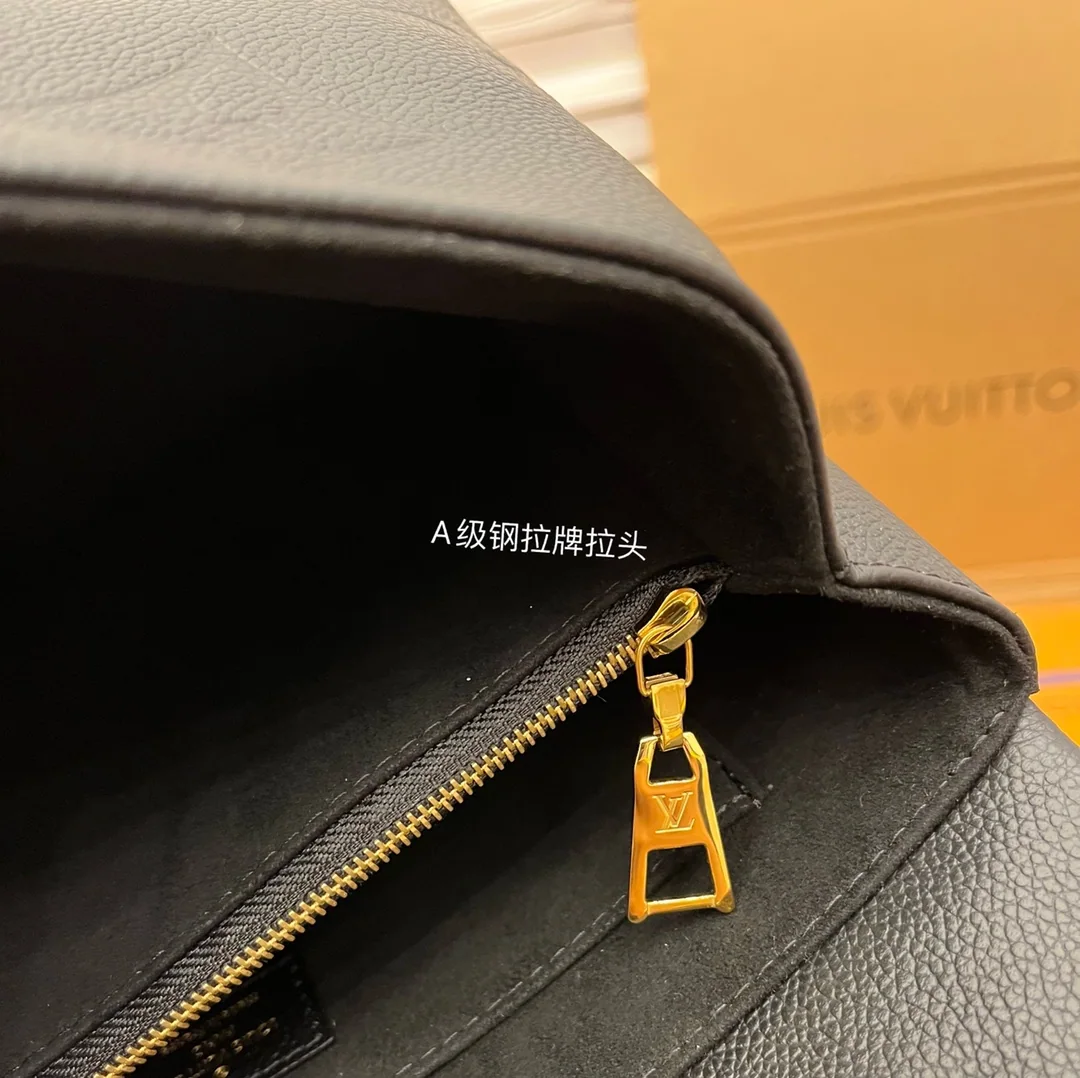 루이비통 M45976 가방 상세 이미지 3