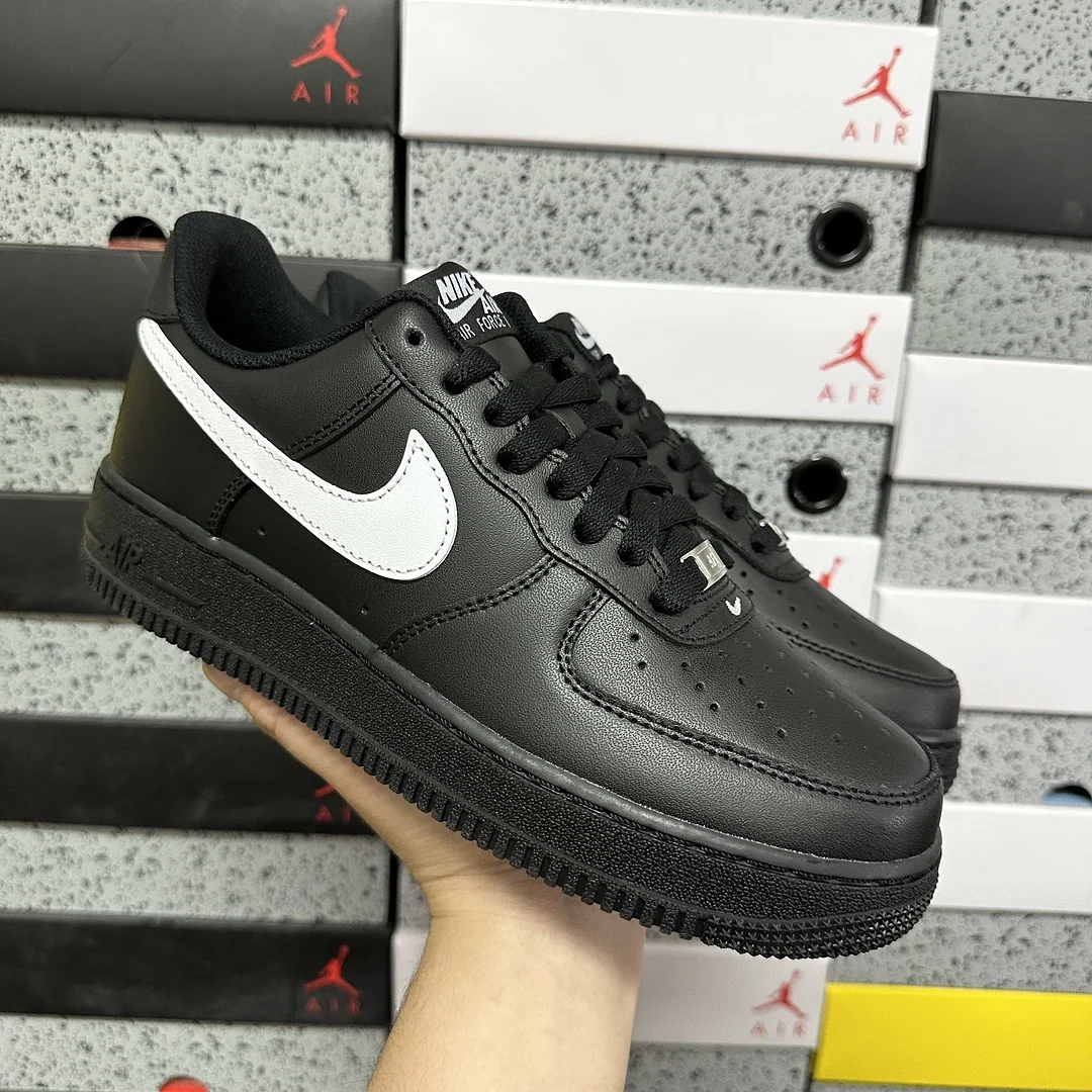 나이키 [G] 에어 포스 1 로우 FZ0627-010 201761 Nike Air Force 1 Low '07 Black White 상세 이미지 2