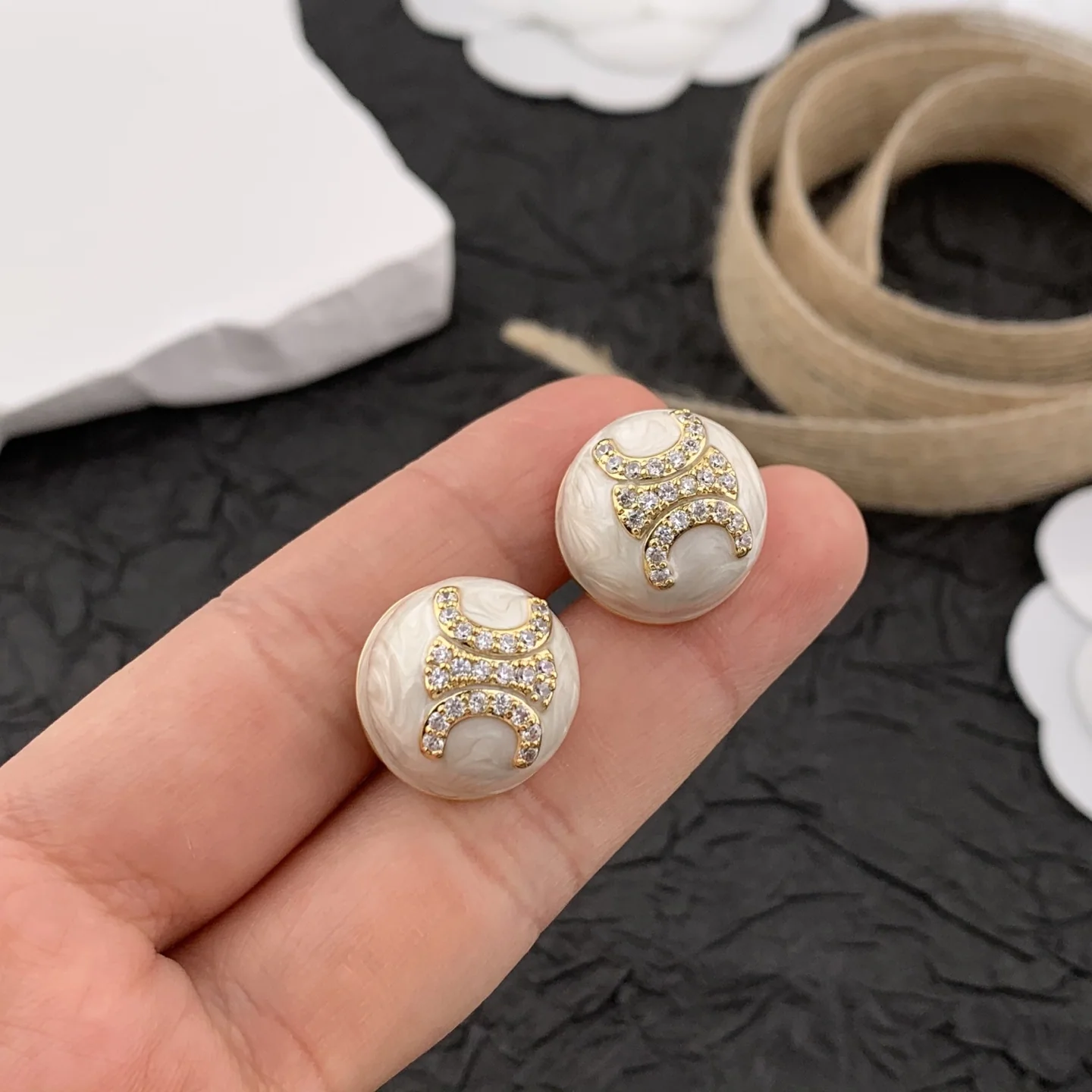 셀린느 귀걸이 69330 Celine Earrings 상세 이미지 6