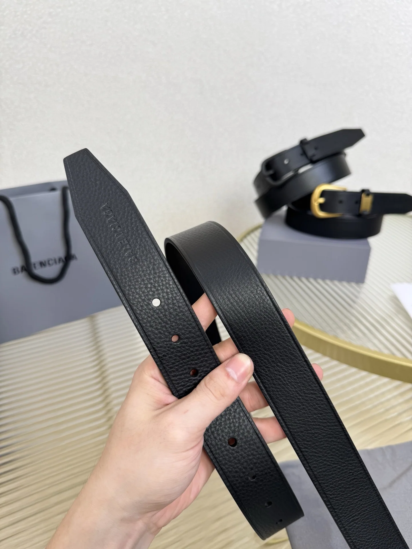 발렌시아가 송아지가죽 벨트 상세 이미지 6