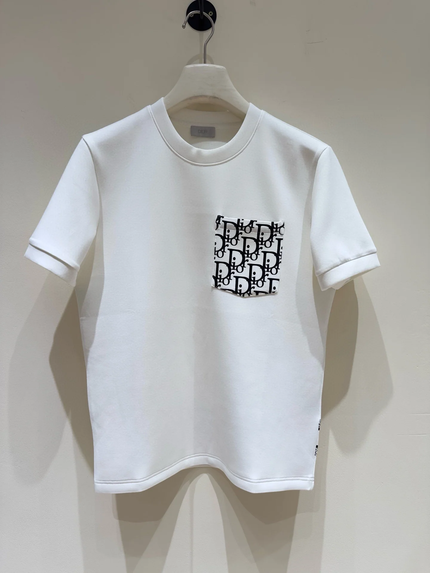 디올 크루넥 반팔 니트 티셔츠 P240 상세 이미지 3