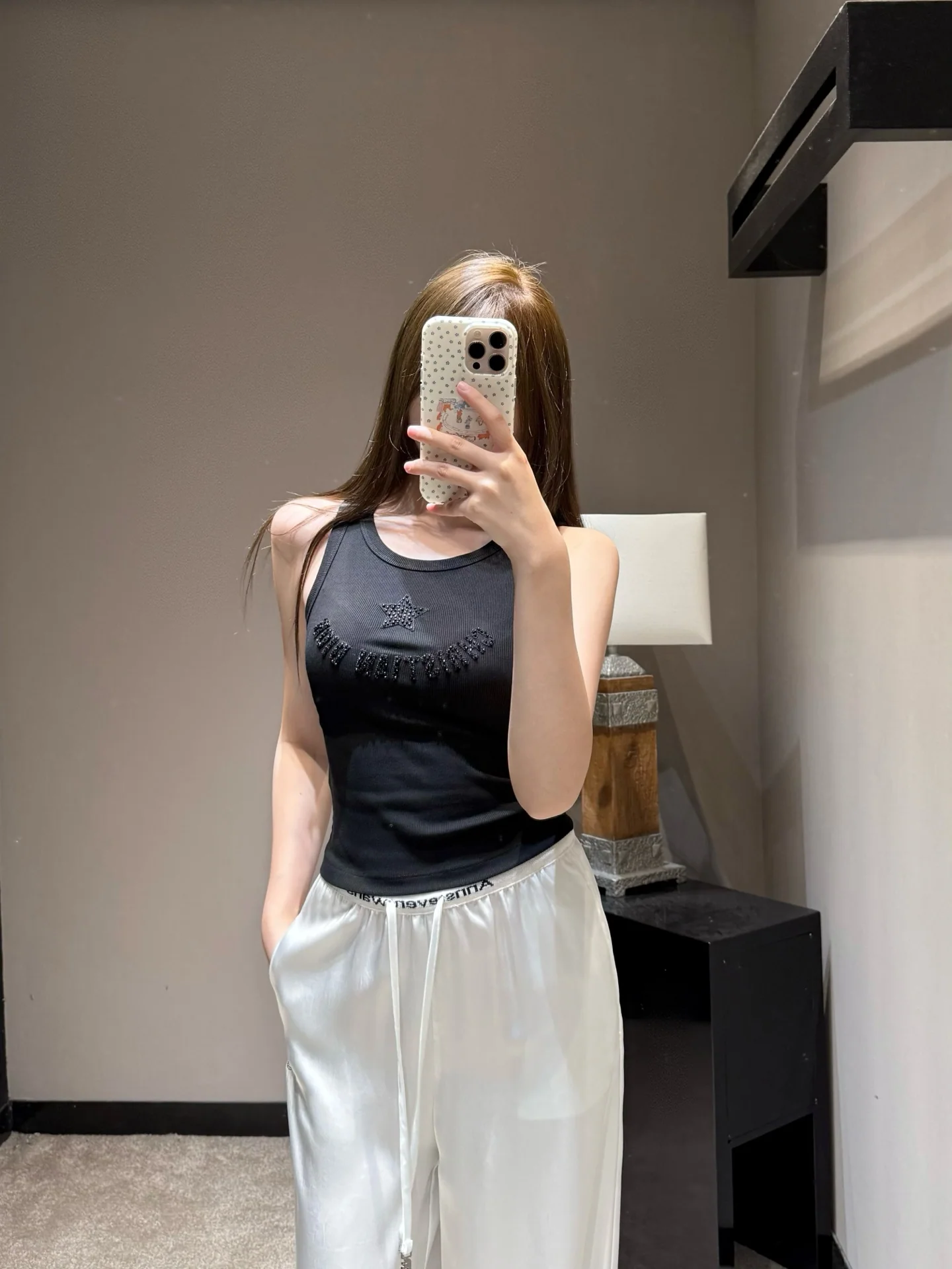 디올 비즈 별 장식 여성 반팔 티셔츠 상세 이미지 3