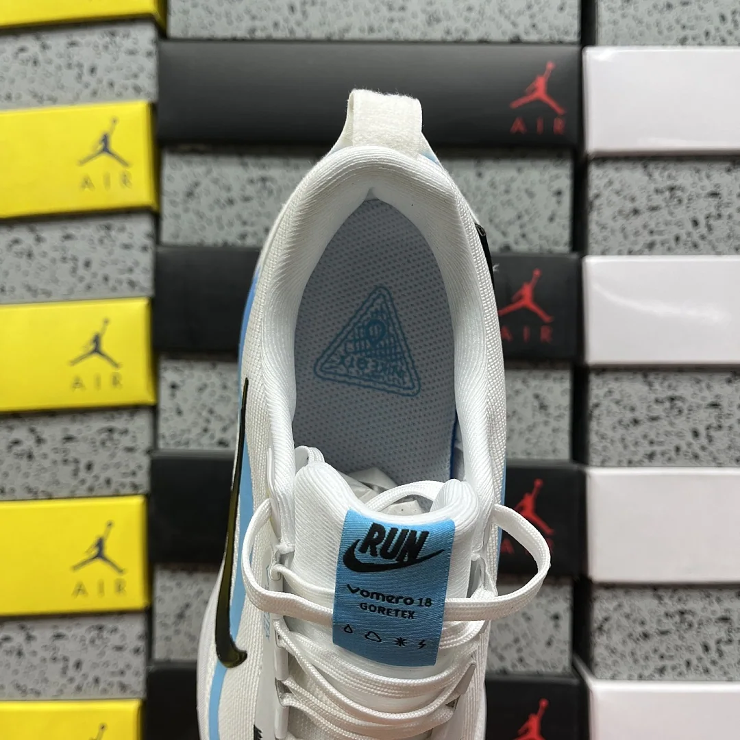 나이키 [XY] 보메로 18 201724 Nike Vomero 18 HQE98-005 상세 이미지 9
