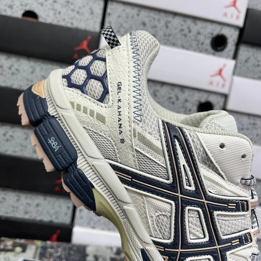 아식스 [XY] 젤 카하나 8 1011B109-023 200333 Asics Gel-Kahana 8 상세 이미지 7