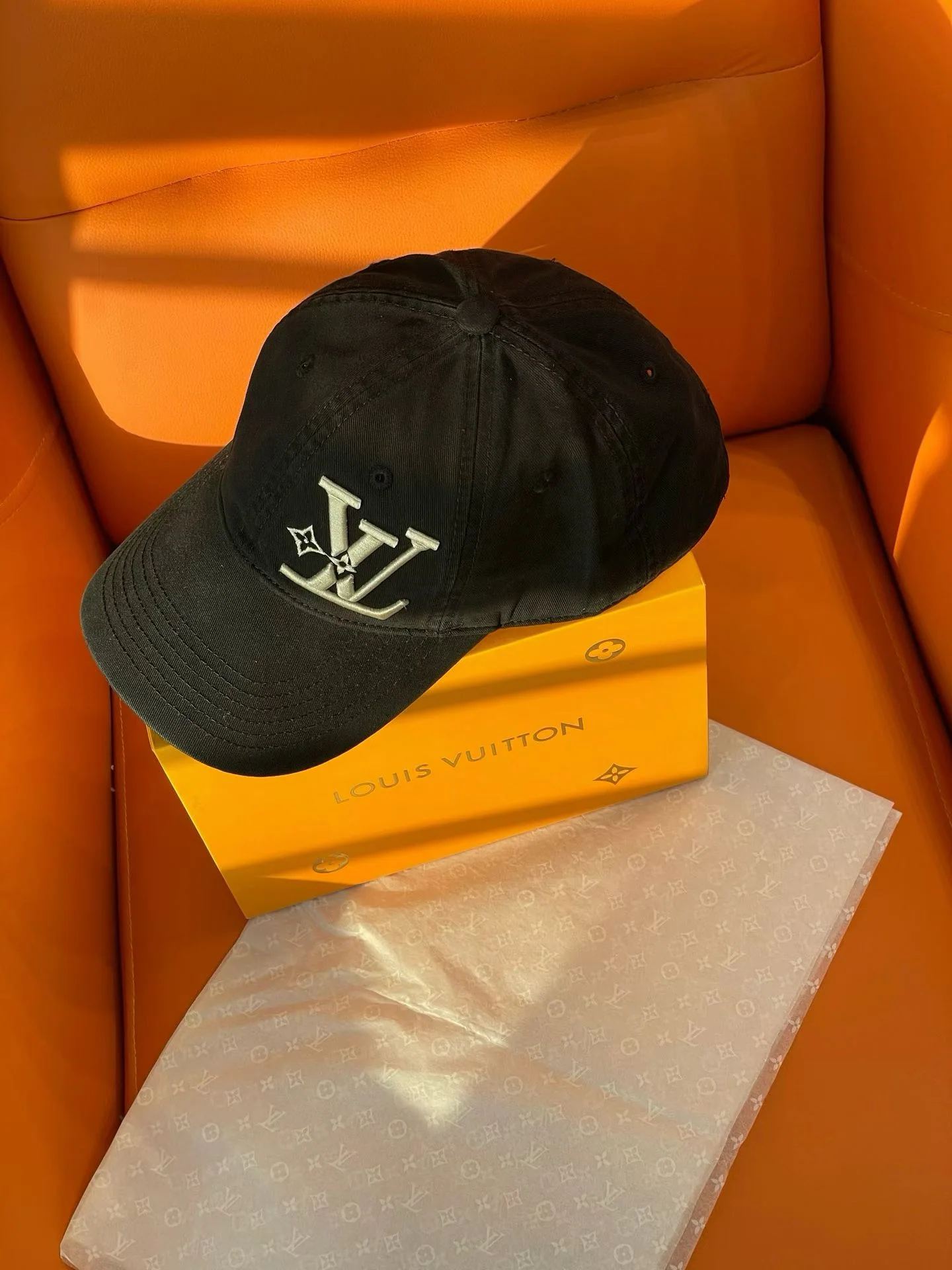 루이비통 3D 자수 LV 로고 야구모자 상세 이미지 4