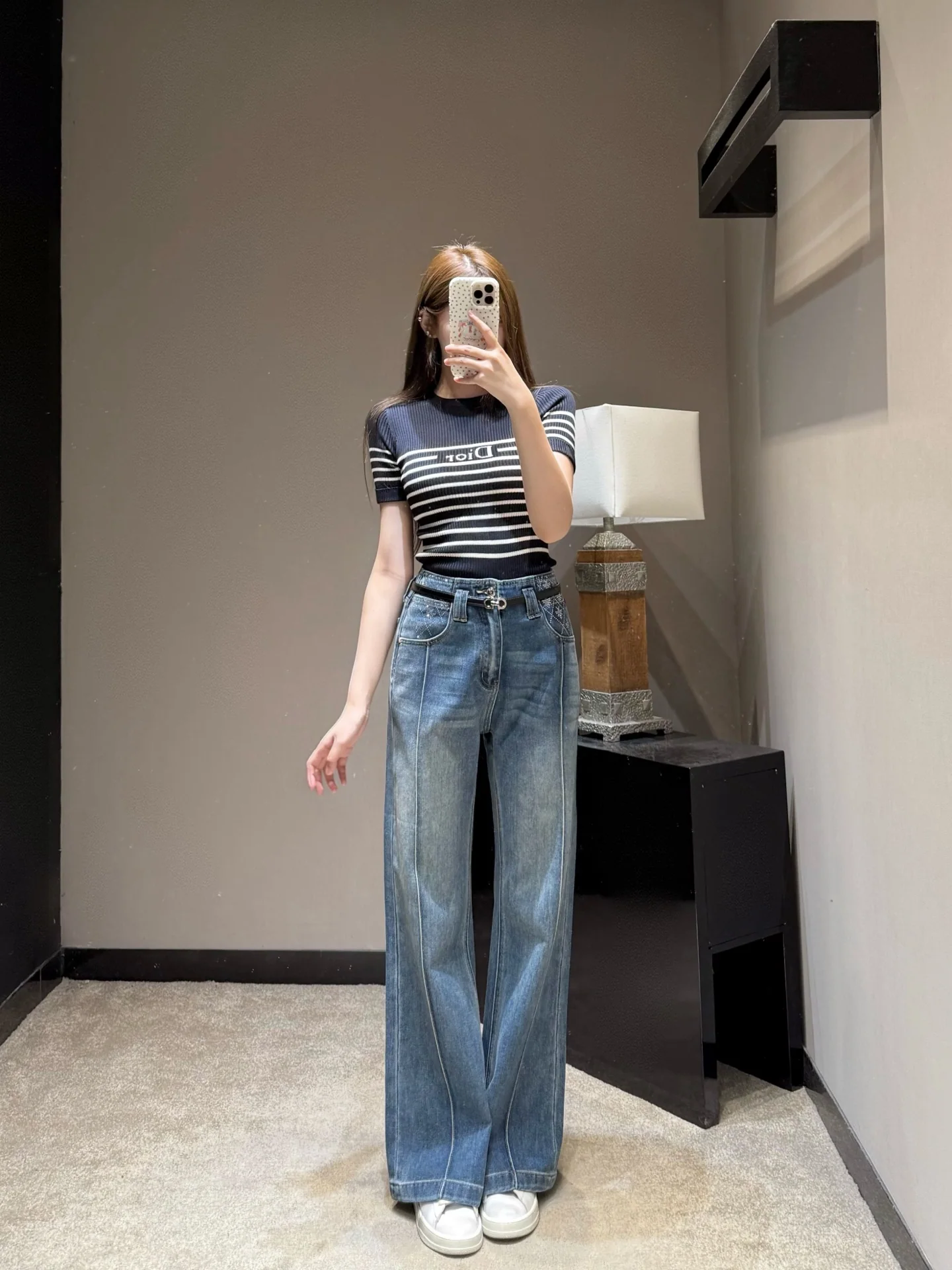 디올 워시드 블루 퀼팅 라인스톤 여성 바지 상세 이미지 5