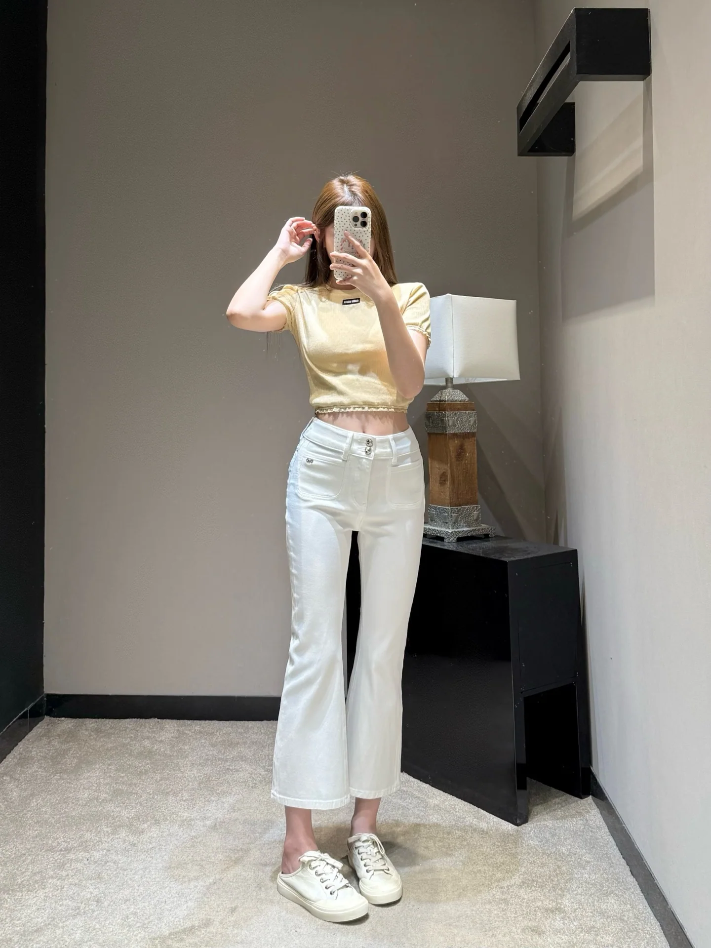 디올 화이트 하이웨이스트 플레어 진 바지 상세 이미지 9