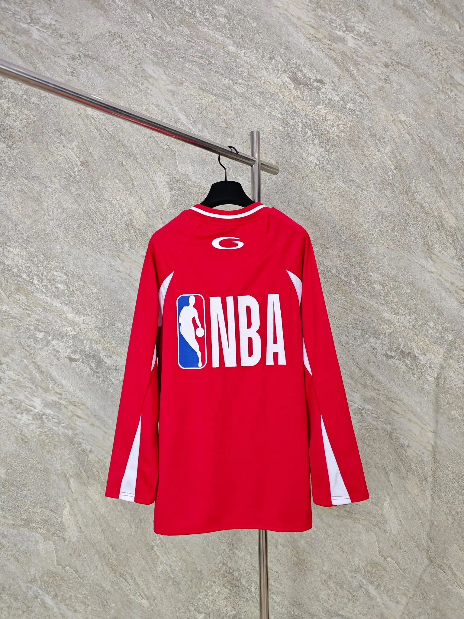 발렌시아가 NBA 콜라보 자수 메시 긴팔 티셔츠 2026 SS 상세 이미지 2