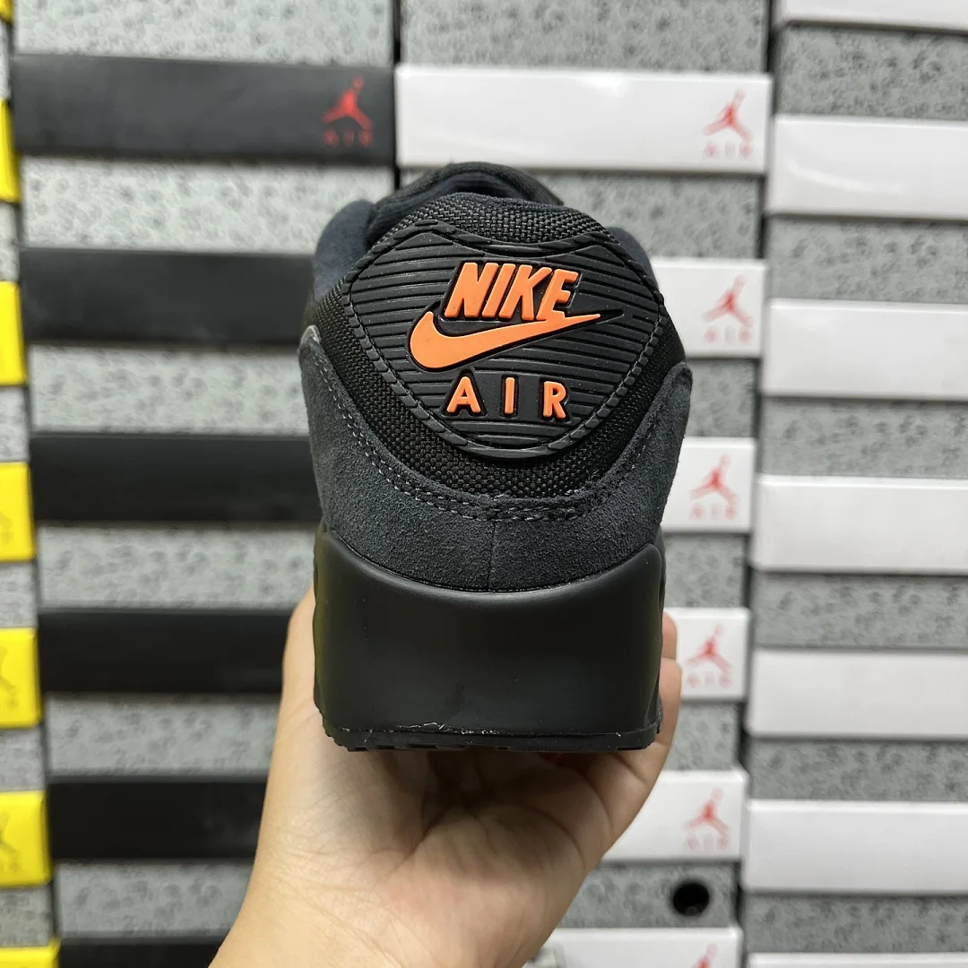 나이키 [XY] 에어 맥스 90 DO6706-010 201519 Nike Air Max 90 Black Metallic Cool Grey 상세 이미지 3
