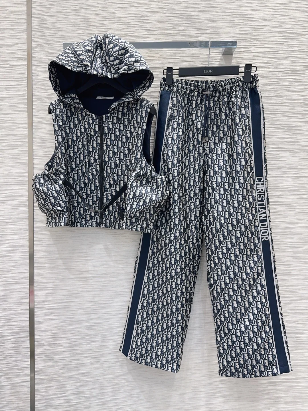 디올 2026 SS 여성 바지 92686 Dior Pants 상세 이미지 9
