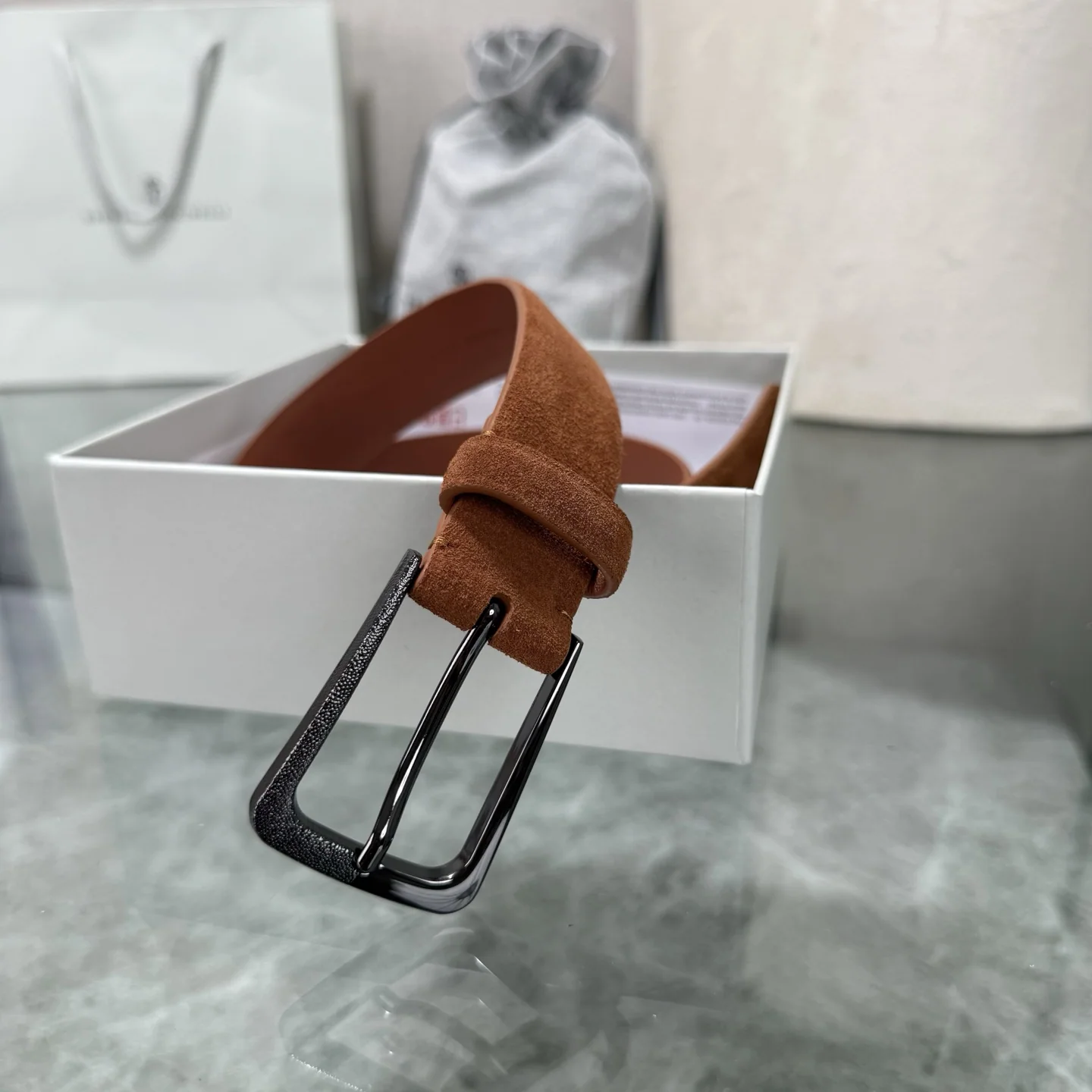 브루넬로쿠치넬리 스웨이드 소가죽 양면 와이드 벨트 상세 이미지 2