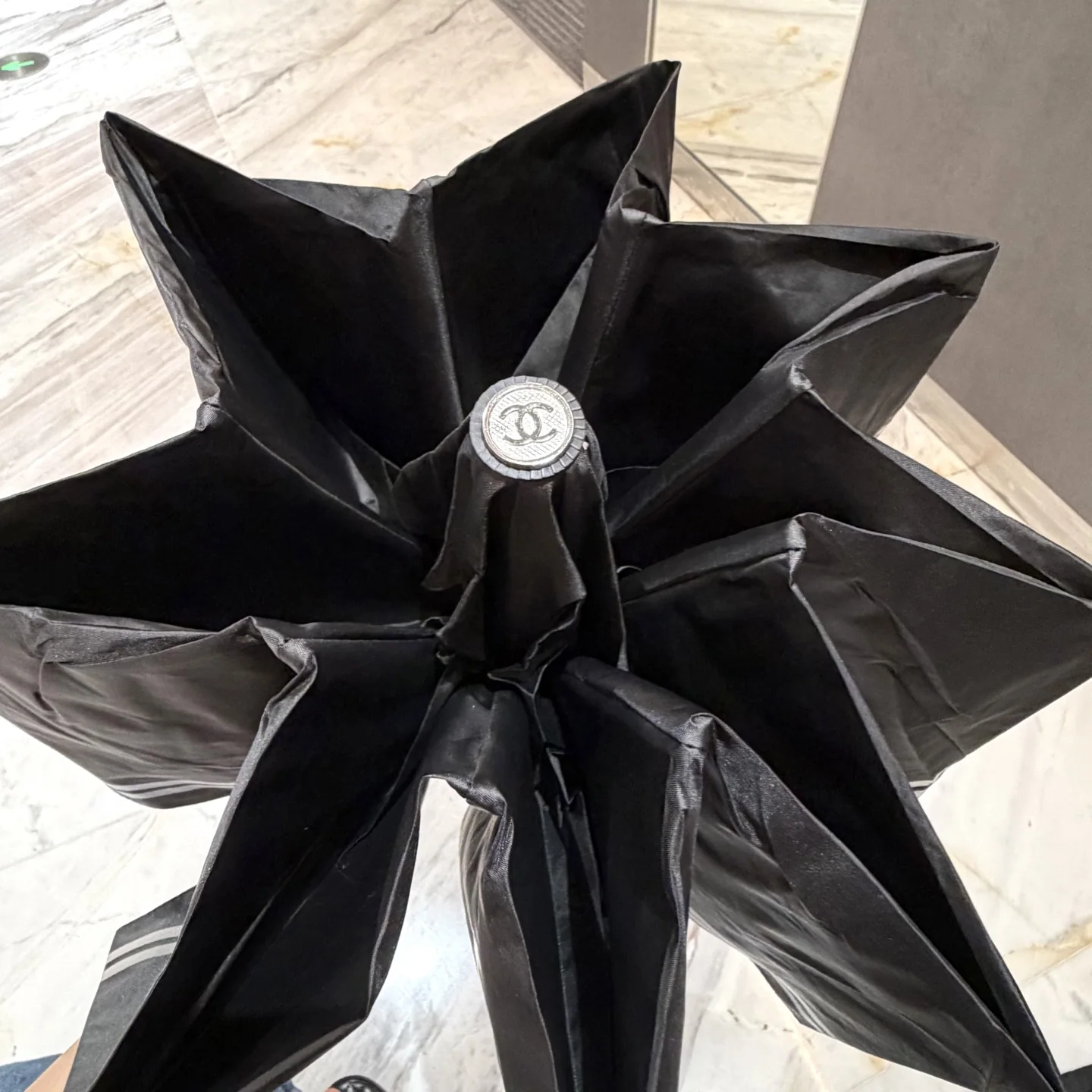 샤넬 우산 85335 Chanel Umbrella 상세 이미지 4