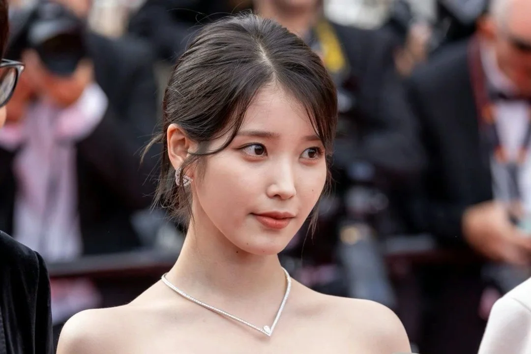 쇼메 조세핀 에터널 듀오 비대칭 다이아몬드 귀걸이 상세 이미지 3